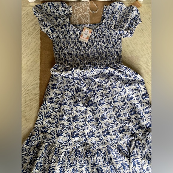 KOO DE KER Modest Floral Dress smocked bodice, & short sleeves Blue/White Size L - Picture 6 of 16